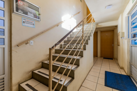 Image 32 - 985595