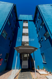 Image 29 - 985595