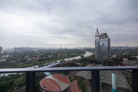 Image 68 - 992549