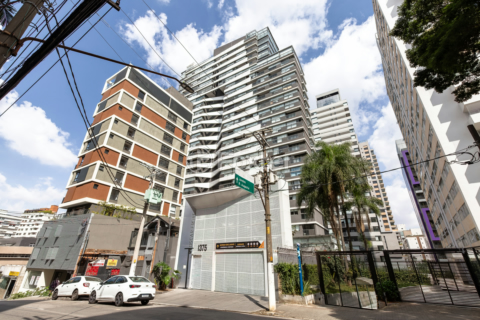 Image 34 - 1015680