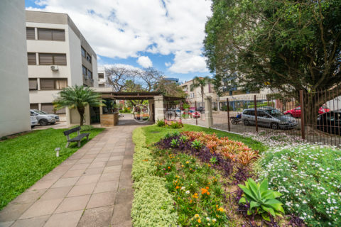 Image 31 - 1037320