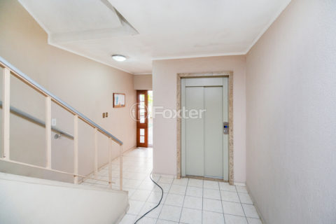Image 24 - 1037320