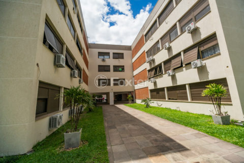 Image 25 - 1037320