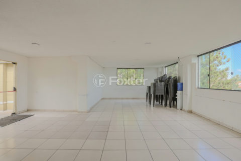 Image 34 - 1015860