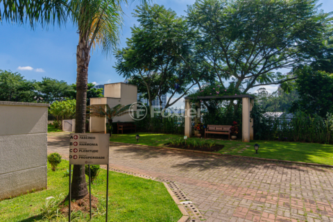 Image 79 - 341349