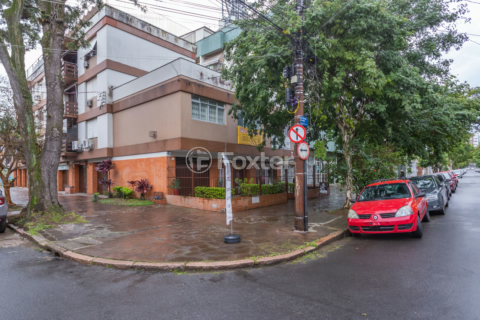 Image 9 - 1003474