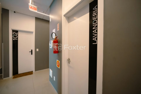 Image 24 - 1007786
