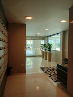 Image 2 - 1004295