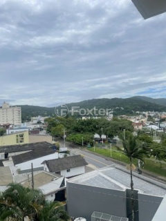 Image 38 - 982261