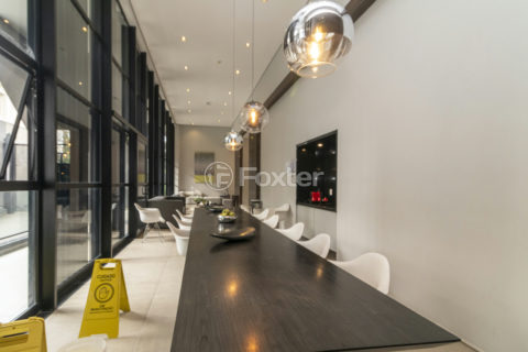Image 21 - 1025632