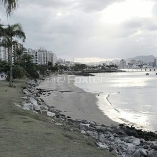 Image 32 - 1014078