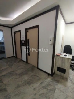 Image 22 - 1018685