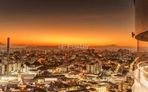 Image 29 - 1009774