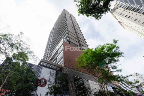 Image 10 - 1013376