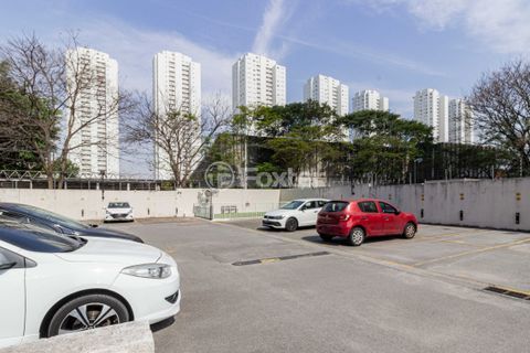 Image 36 - 718362