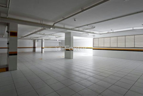 Image 41 - 1034755