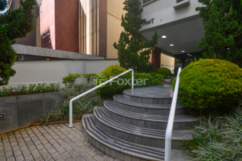 Image 16 - 1010728