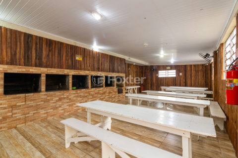 Image 17 - 1016155