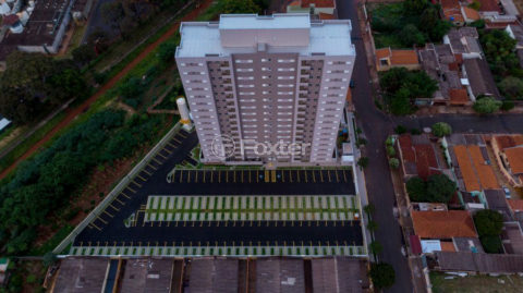 Image 27 - 196027