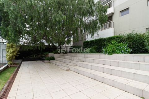 Image 19 - 973802