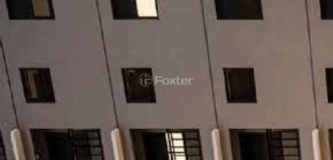 Image 38 - 1036575