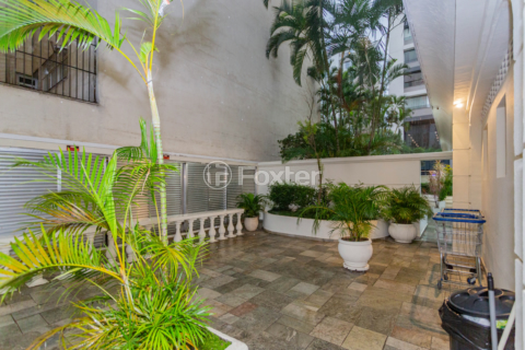 Image 85 - 965007