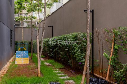 Image 69 - 965007