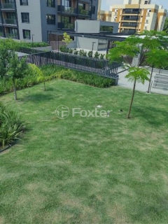 Image 21 - 988874