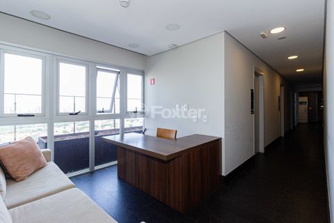 Image 27 - 1014035