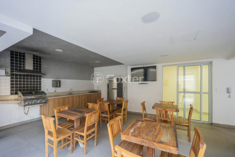 Image 29 - 876116