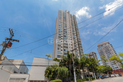 Image 32 - 951837