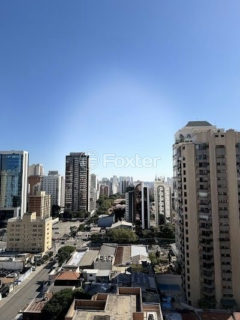 Image 4 - 1008105