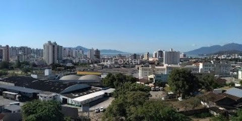 Image 24 - 1000954