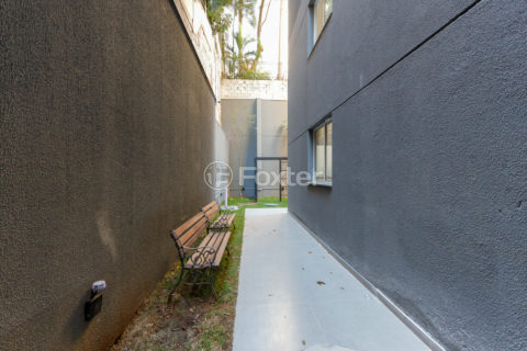 Image 23 - 1012652