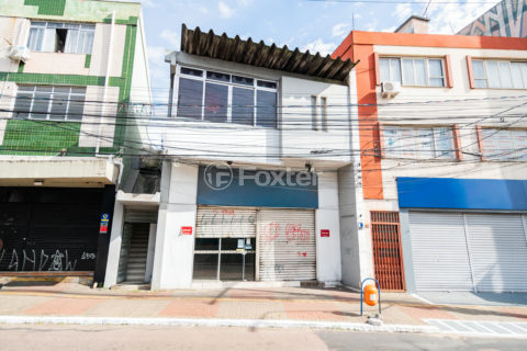 Image 38 - 900420