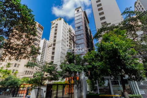Image 21 - 924297