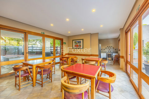 Image 31 - 1015547