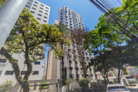 Image 35 - 958075