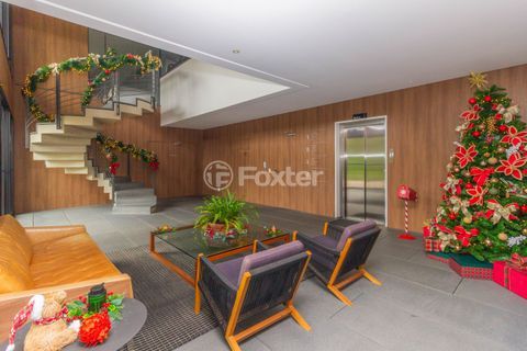 Image 63 - 981161