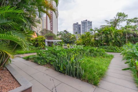 Image 60 - 981161