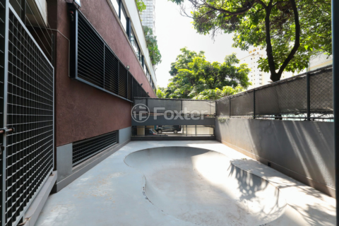 Image 78 - 981161