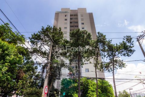 Image 23 - 829513