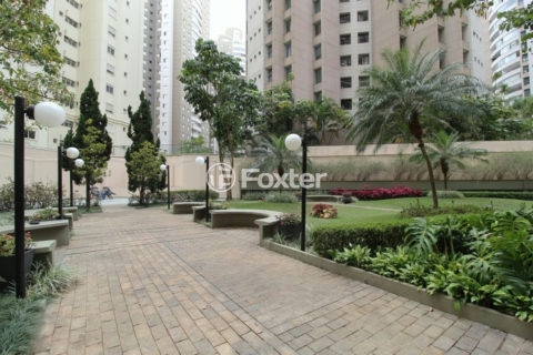 Image 41 - 1023647