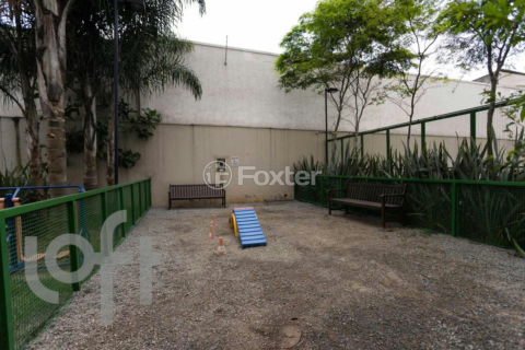 Image 50 - 885719