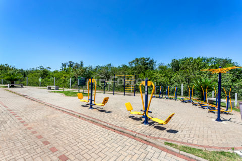 Image 9 - 1017595