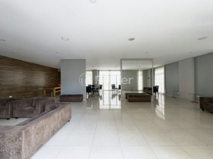 Image 45 - 1015367
