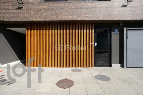 Image 44 - 1033116