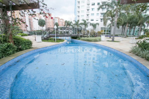 Image 47 - 1015354