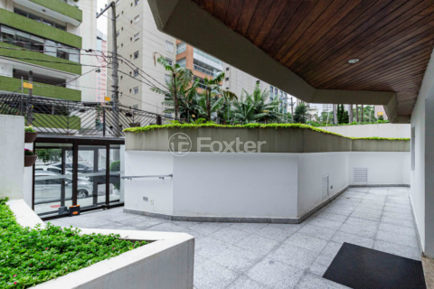 Image 58 - 954226