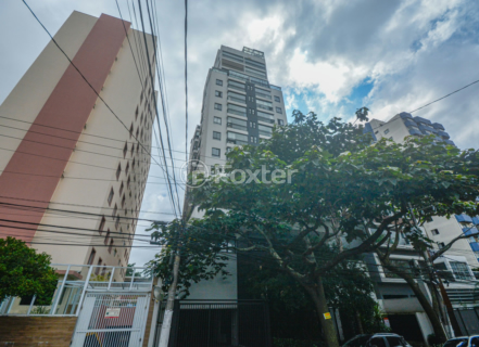 Image 9 - 334999